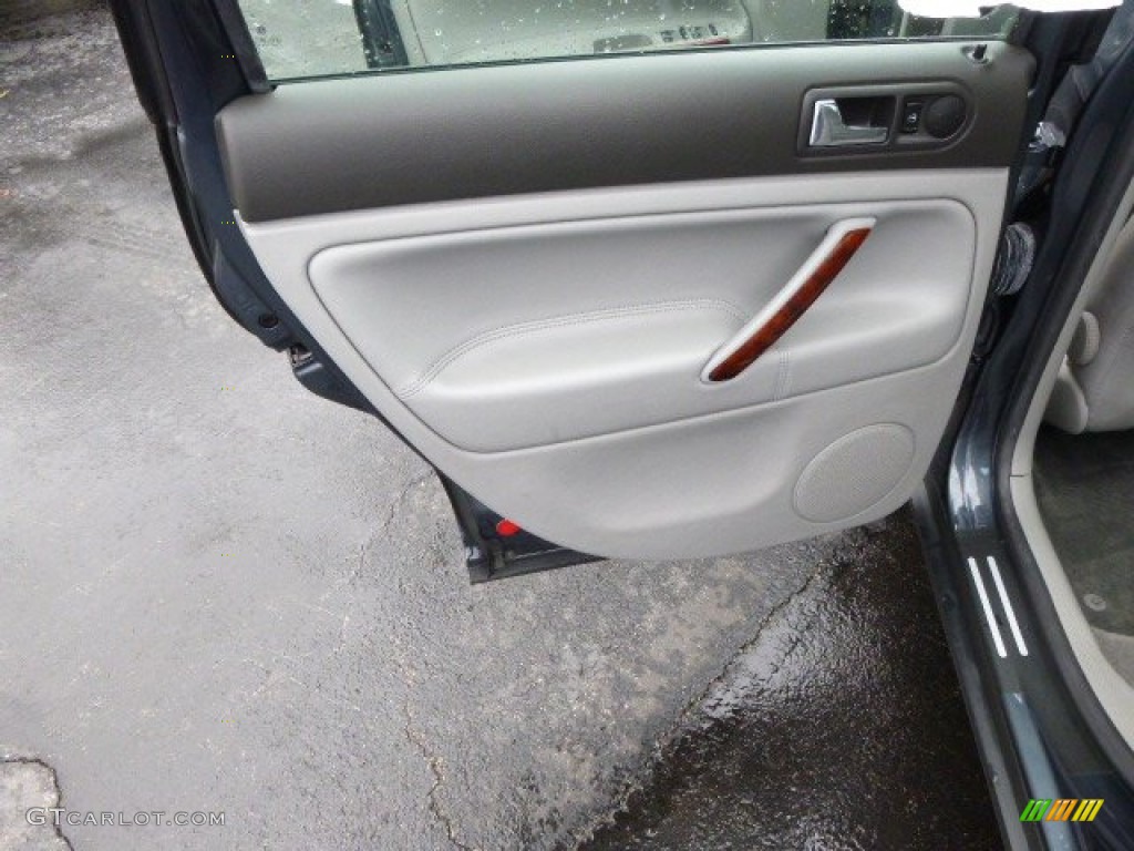 2003 Passat GLX 4Motion Sedan - Fresco Green Metallic / Grey photo #13