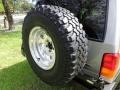 Silverstone Metallic - Cherokee Sport 4x4 Photo No. 37