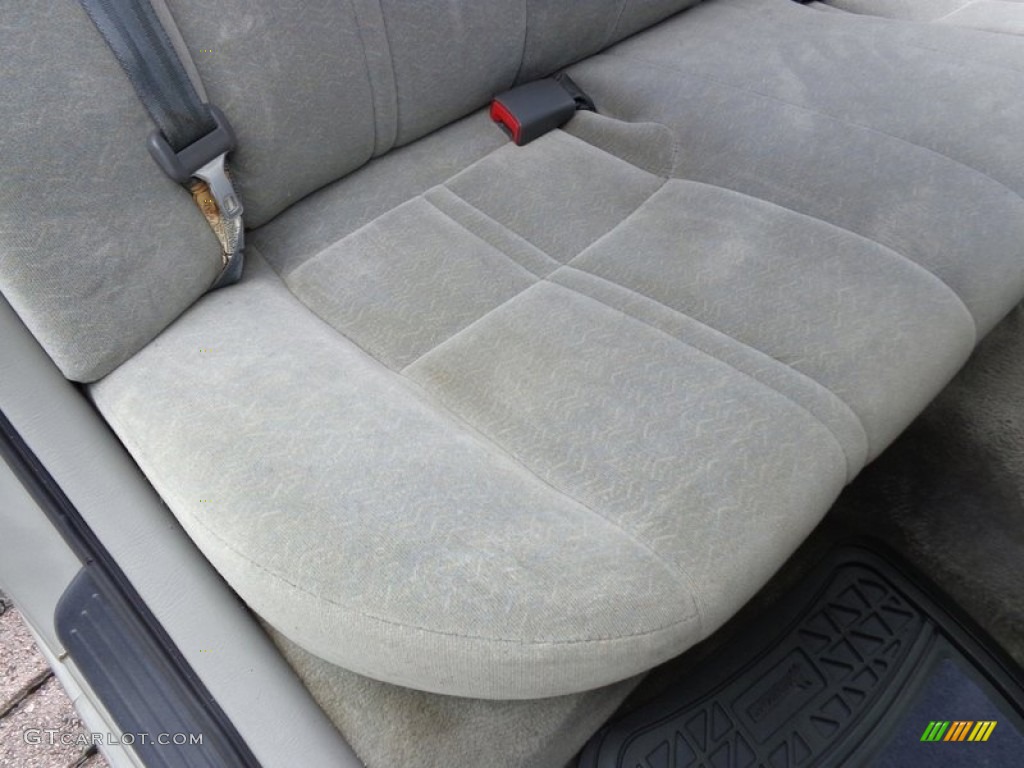 1999 Camry LE - Antique Sage Pearl / Gray photo #56
