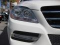 Arctic White - ML 350 4Matic Photo No. 23