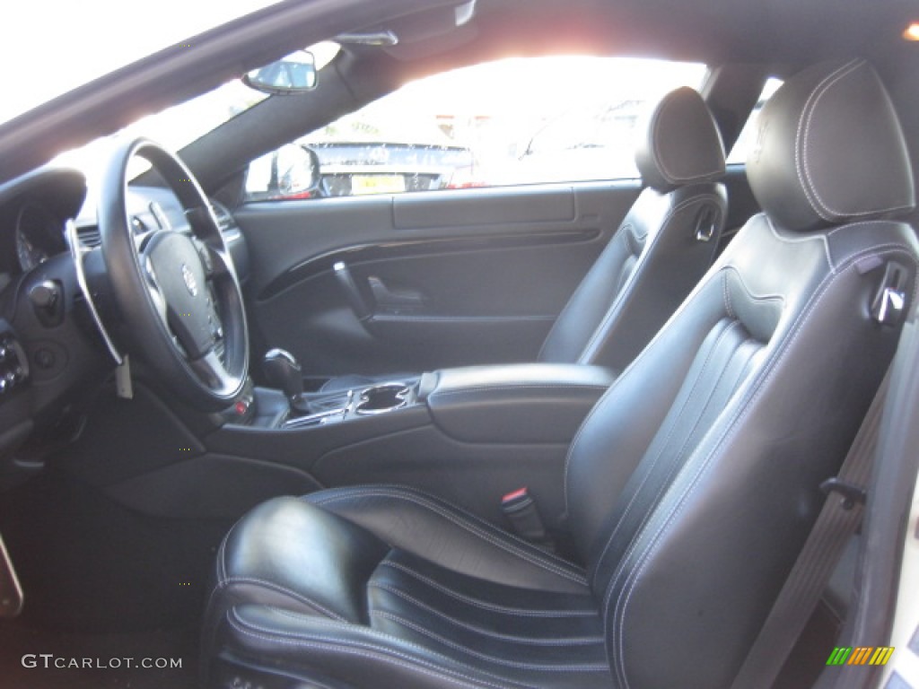 Nero Interior 2010 Maserati GranTurismo S Photo #88627981