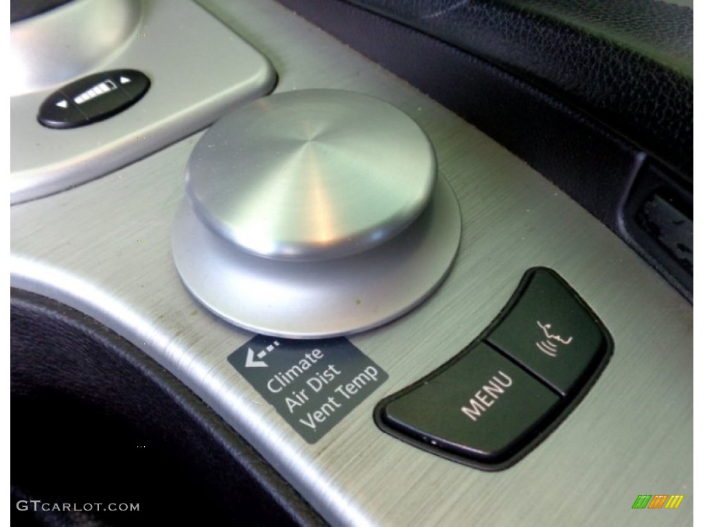 2006 BMW M5 Standard M5 Model Controls Photos