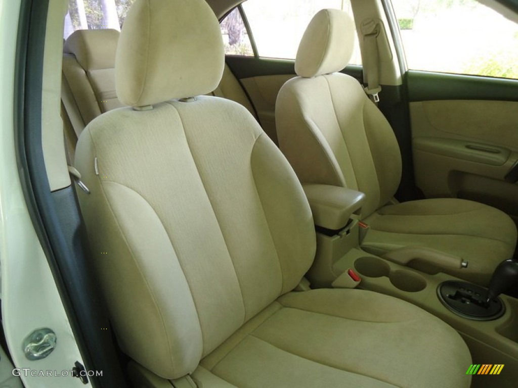 2009 Optima LX - Clear White / Beige photo #4