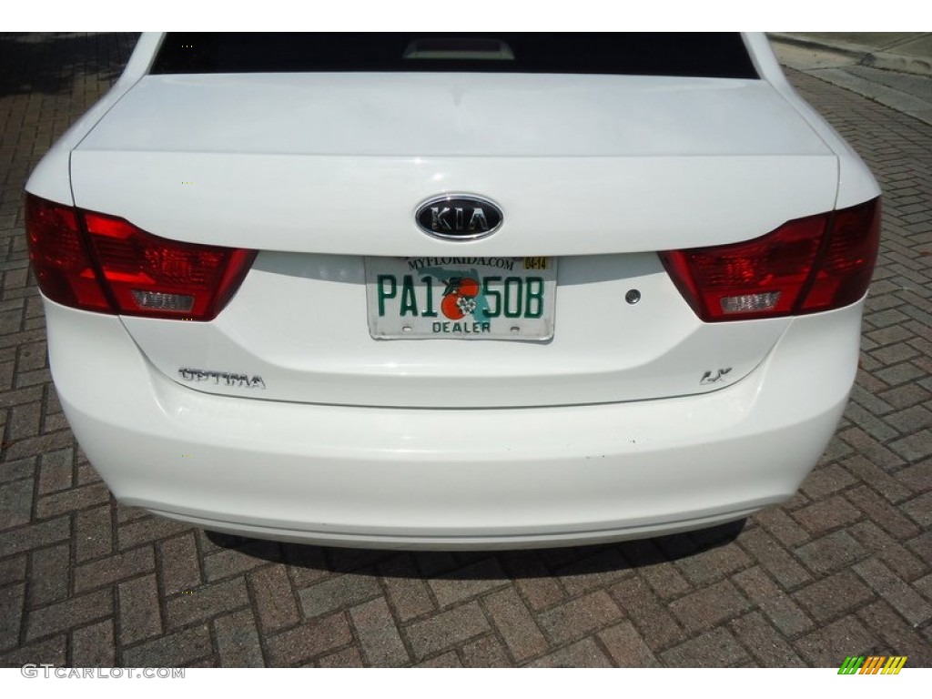2009 Optima LX - Clear White / Beige photo #29