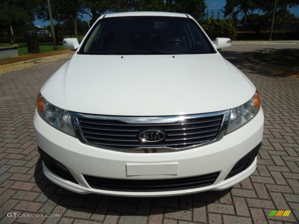 2009 Optima LX - Clear White / Beige photo #36