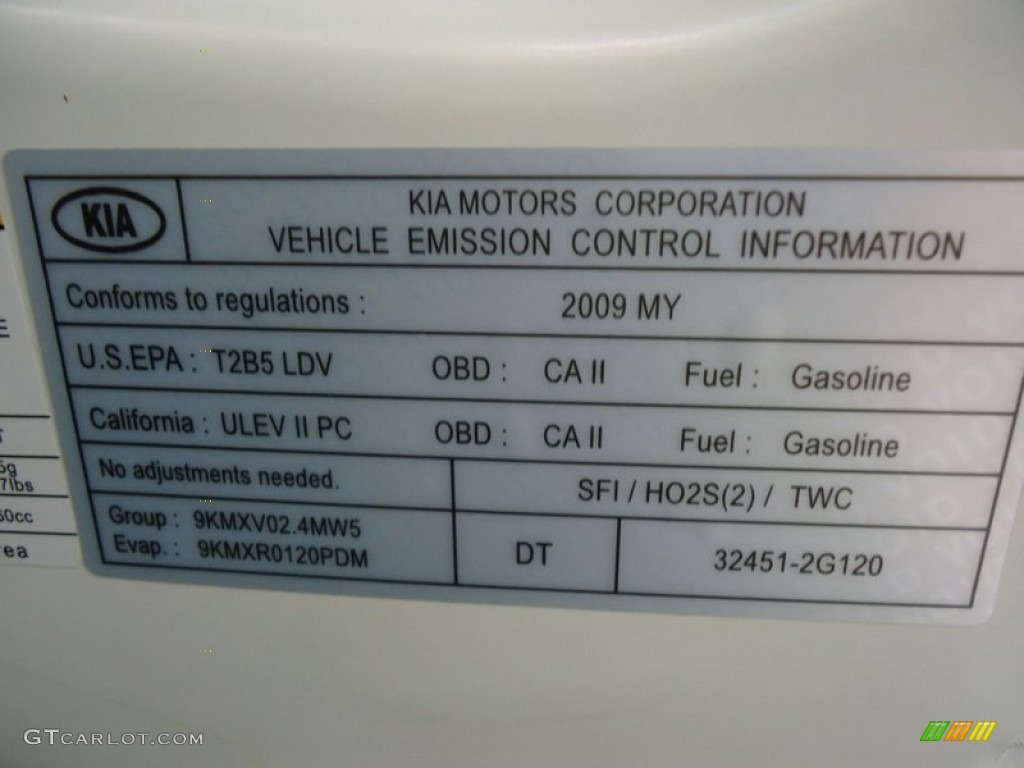 2009 Optima LX - Clear White / Beige photo #72