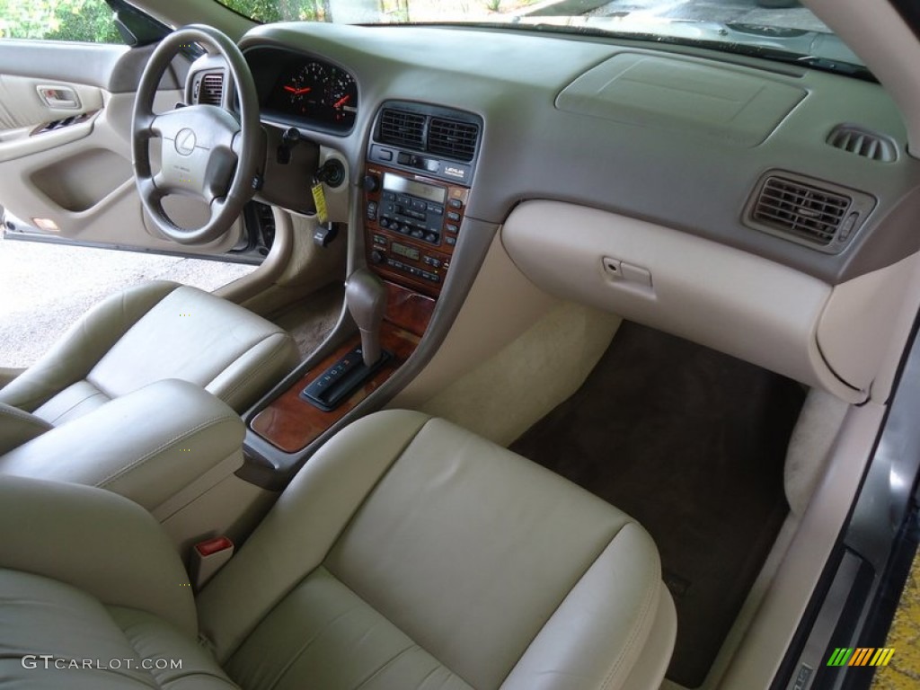 2000 ES 300 Sedan - Antique Sage Pearl / Ivory photo #19