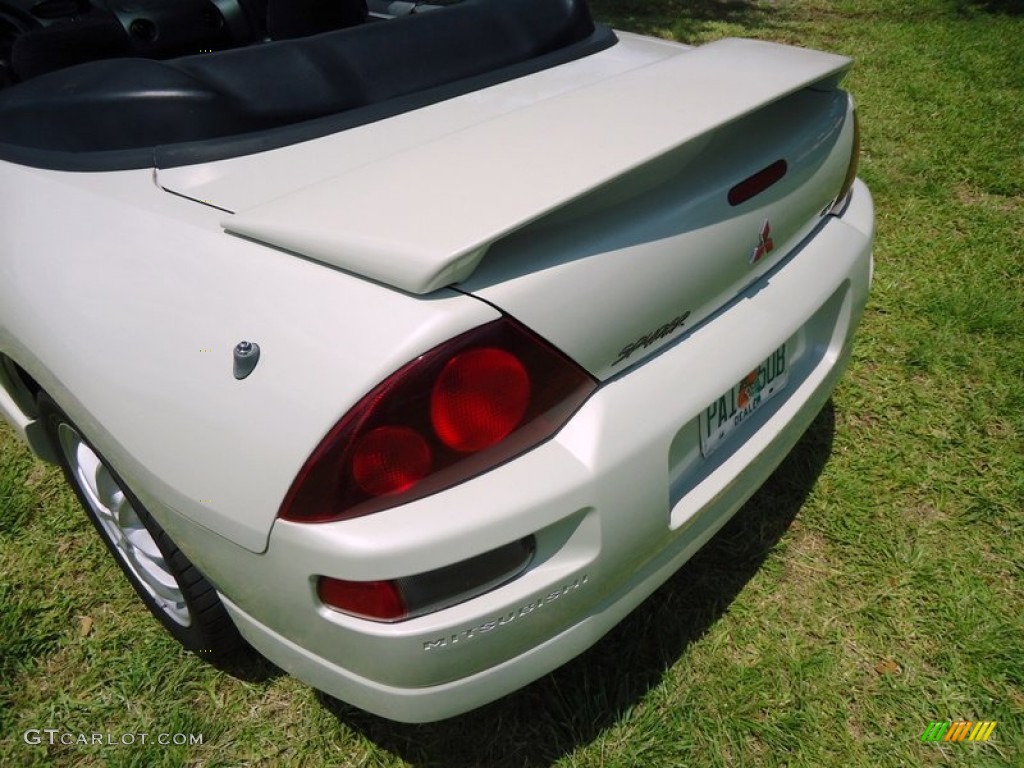 2001 Eclipse Spyder GT - Dover White Pearl / Black photo #50