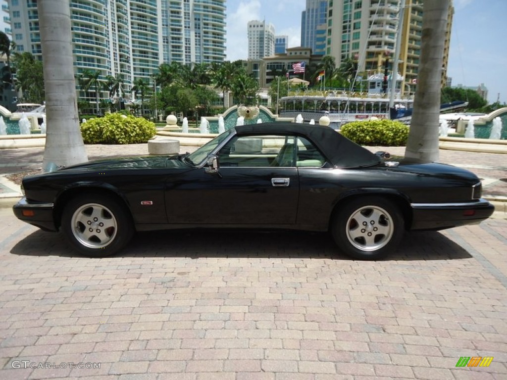 1995 XJ XJS Convertible - Black / Ivory photo #45