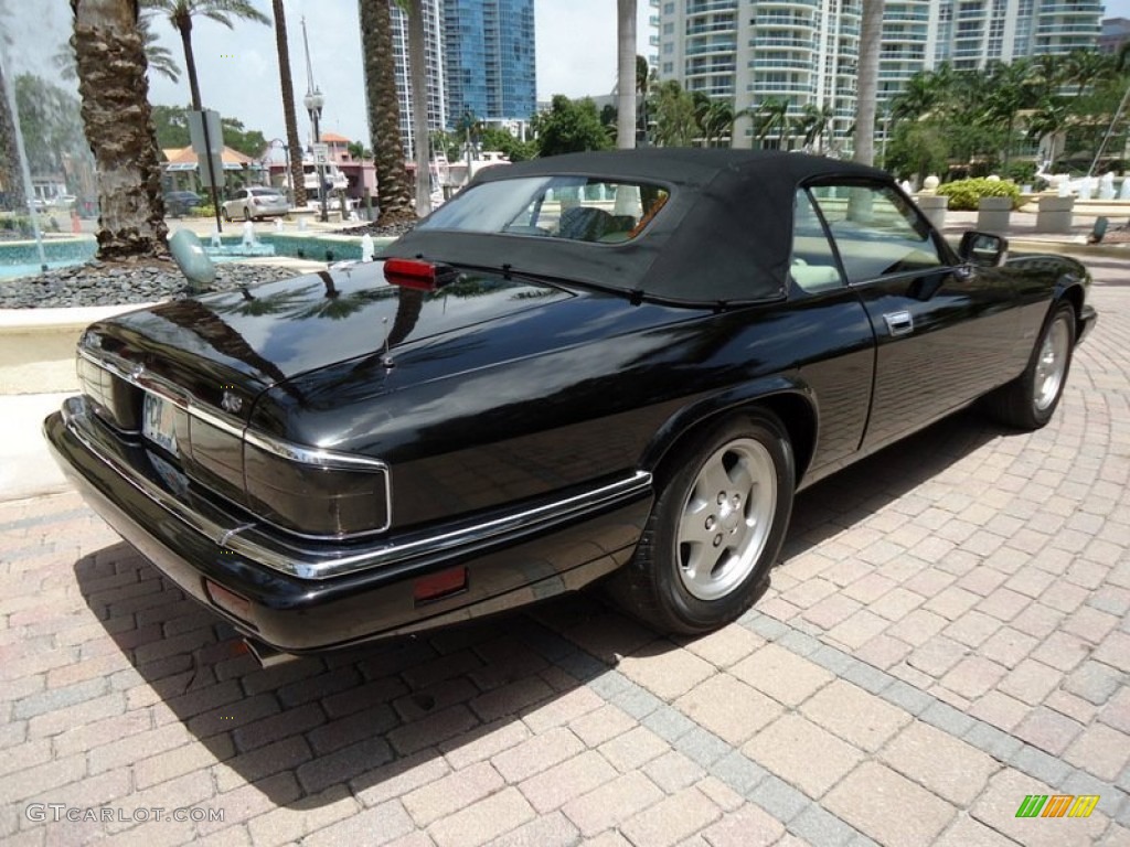 1995 XJ XJS Convertible - Black / Ivory photo #46