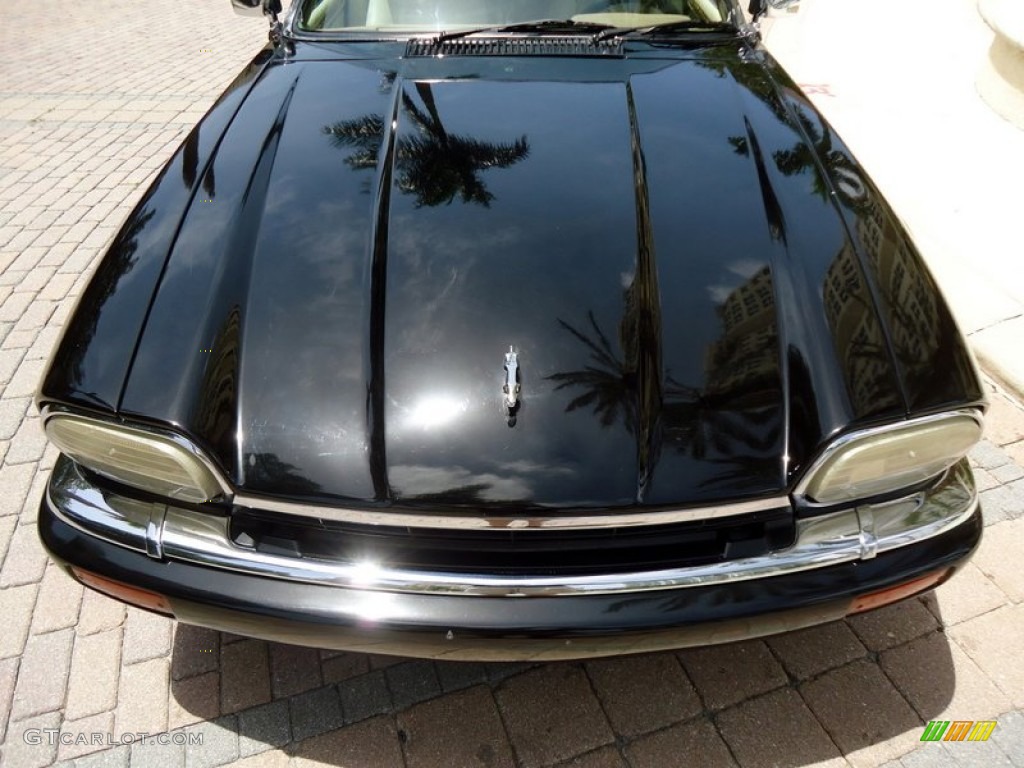 1995 XJ XJS Convertible - Black / Ivory photo #55