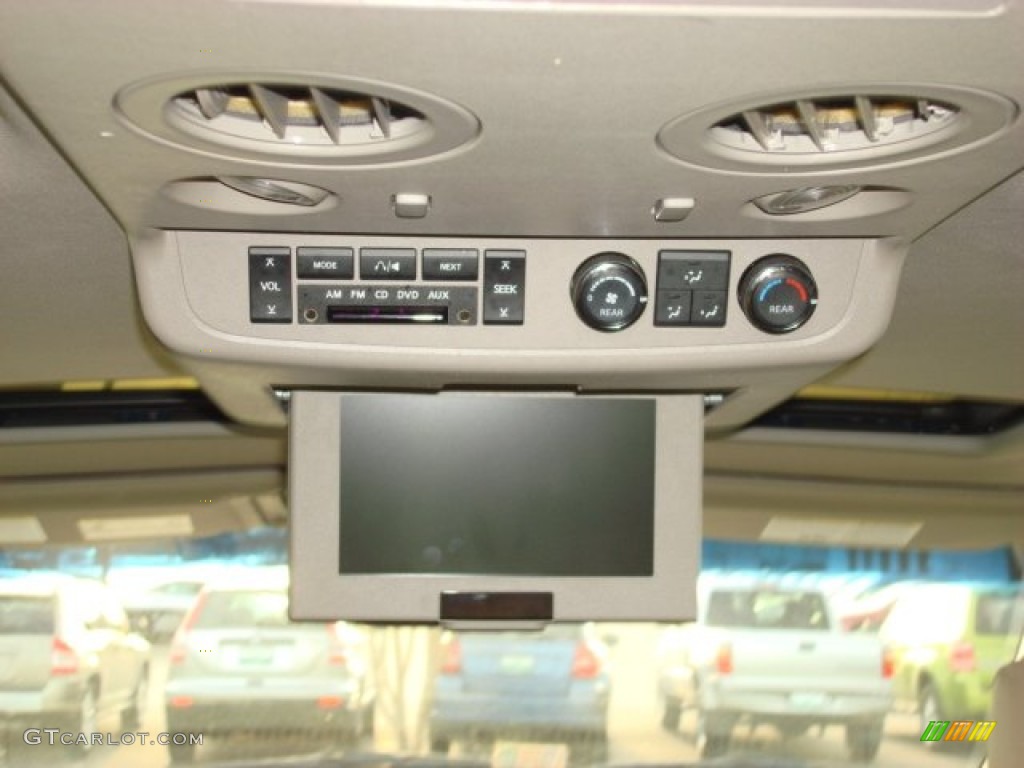 2008 Armada LE 4x4 - Majestic Blue / Almond photo #16