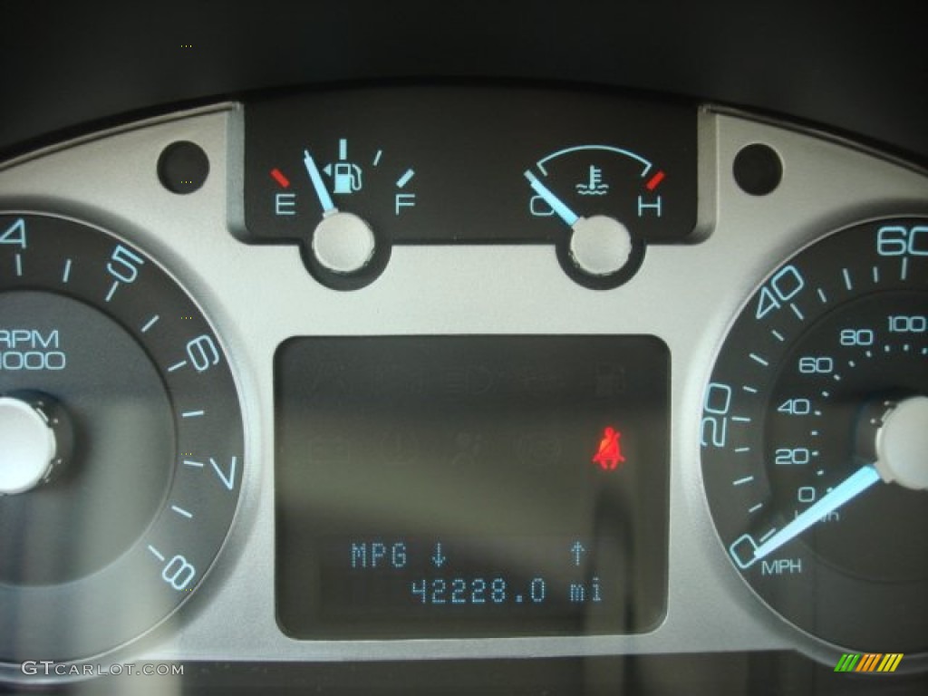 2010 Mariner V6 Premier 4WD - Sangria Red Metallic / Stone photo #19