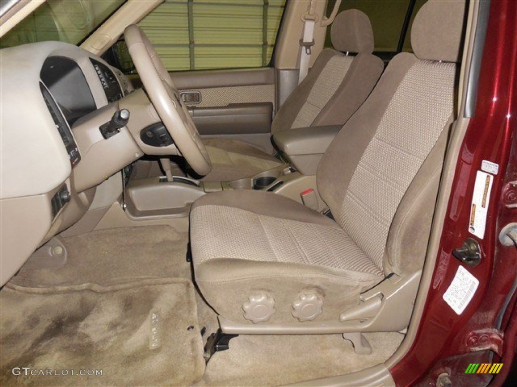 2004 Pathfinder SE - Merlot Red Pearl / Beige photo #11