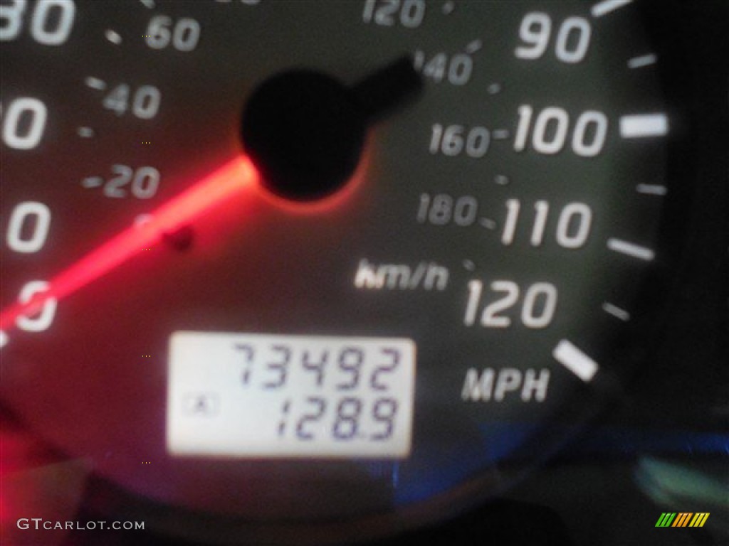 2004 Pathfinder SE - Merlot Red Pearl / Beige photo #12