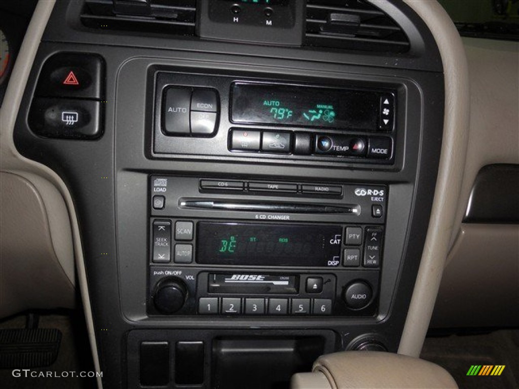 2004 Pathfinder SE - Merlot Red Pearl / Beige photo #14
