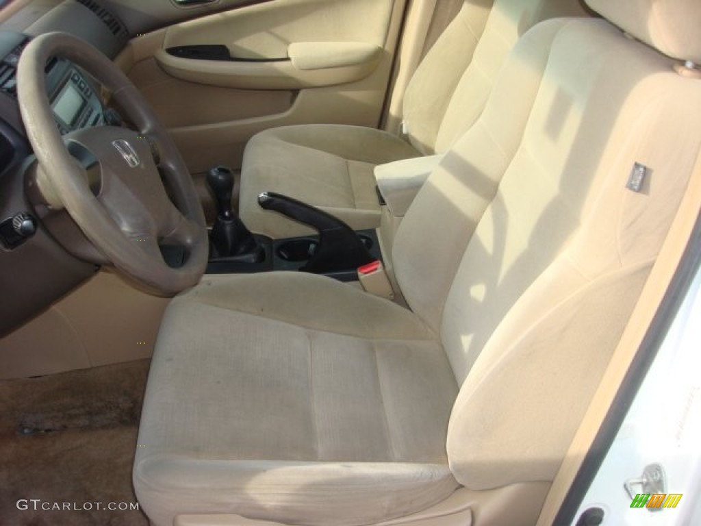 2007 Accord Value Package Sedan - Taffeta White / Ivory photo #10