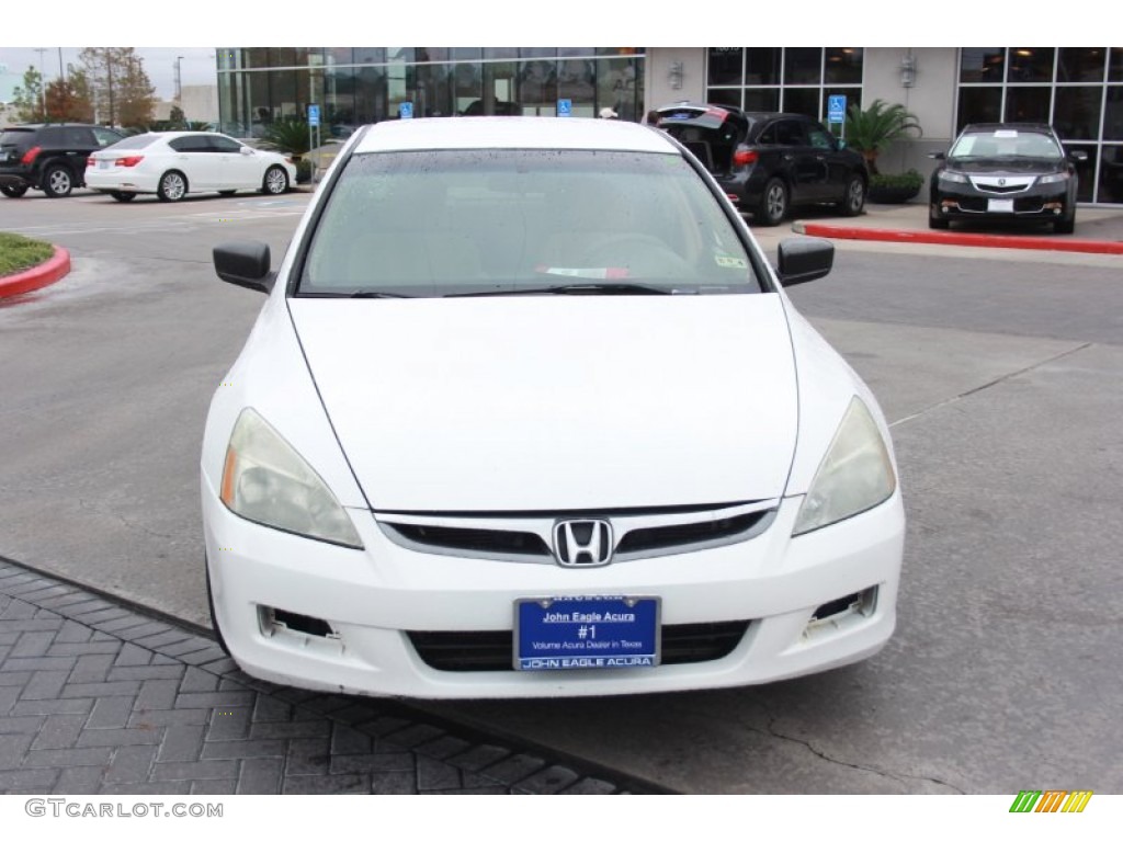 2007 Accord Value Package Sedan - Taffeta White / Ivory photo #2