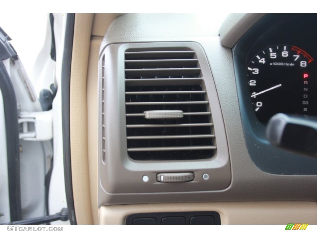 2007 Accord Value Package Sedan - Taffeta White / Ivory photo #29