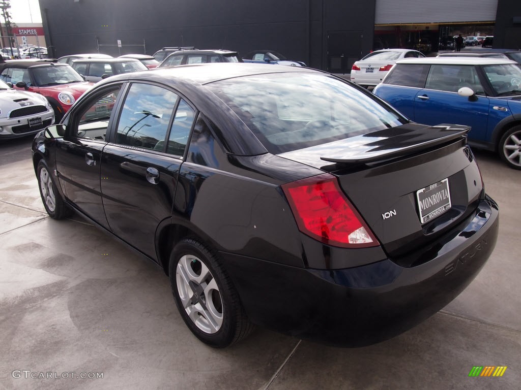 2003 ION 3 Sedan - Black / Gray photo #11