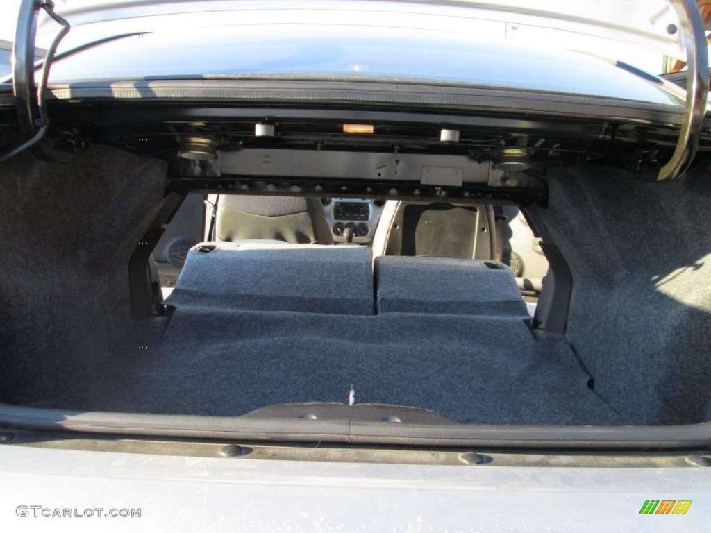 2004 Saturn ION 2 Quad Coupe Trunk Photos