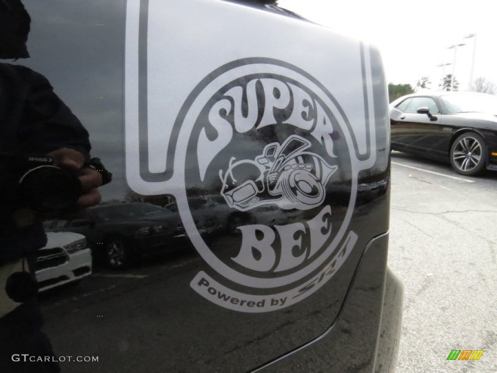 2014 Dodge Charger SRT8 Superbee Marks and Logos Photo #88650055
