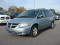Butane Blue Pearl - Grand Caravan SXT Photo No. 9