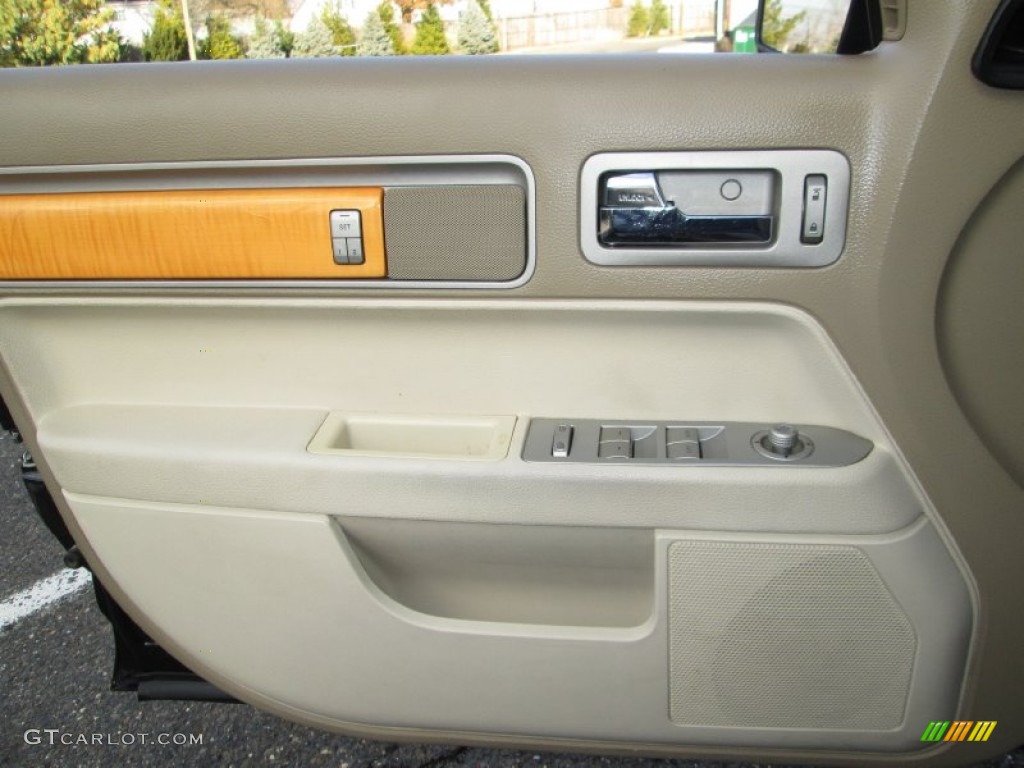 2006 Zephyr  - Black Clearcoat / Sand photo #24
