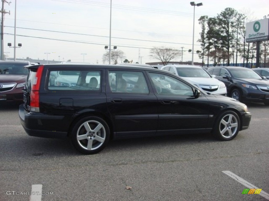 2004 V70 R AWD - Black / R Gobi Sand photo #6