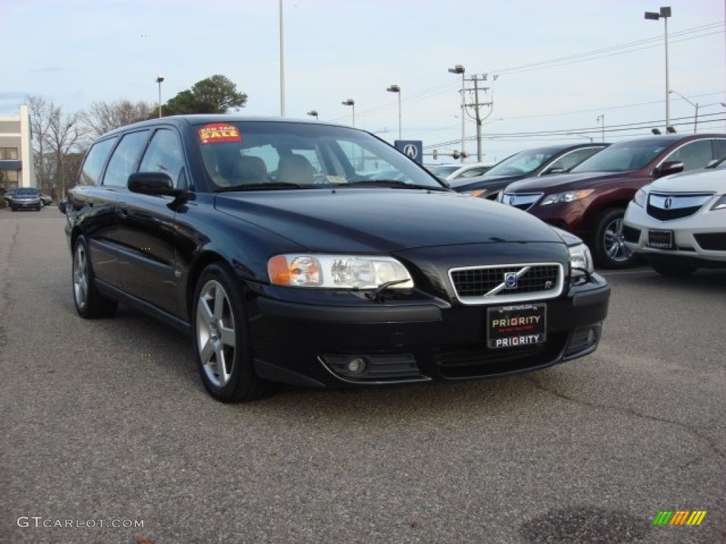2004 V70 R AWD - Black / R Gobi Sand photo #8