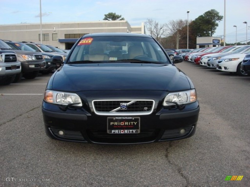 2004 V70 R AWD - Black / R Gobi Sand photo #9