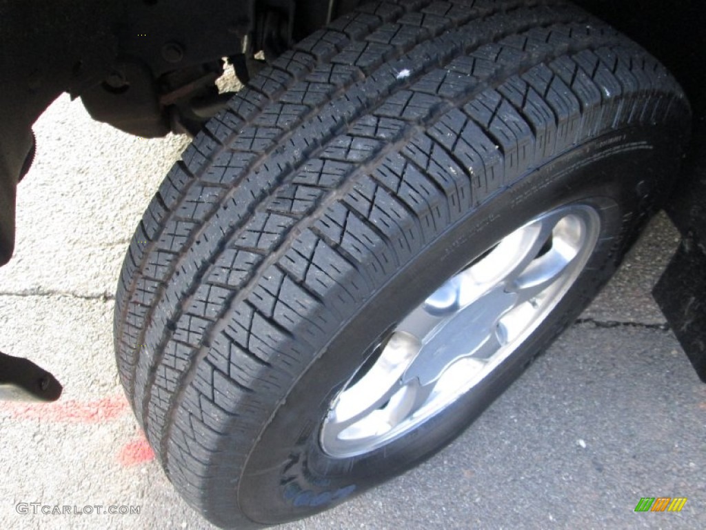 2005 Yukon XL Denali AWD - Onyx Black / Sandstone photo #34