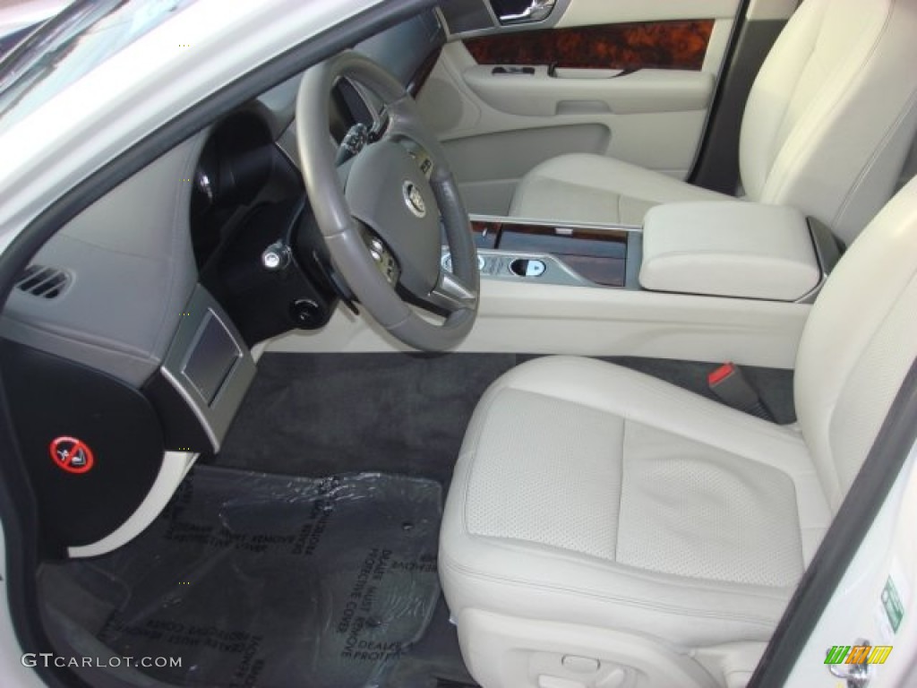 Ivory/Oyster Interior 2009 Jaguar XF Premium Luxury Photo #88654312
