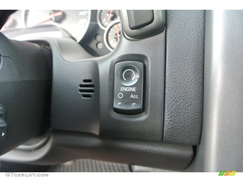 2007 Chevrolet Corvette Convertible Controls Photo #88656025