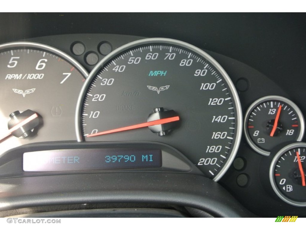 2007 Chevrolet Corvette Convertible Gauges Photo #88656034