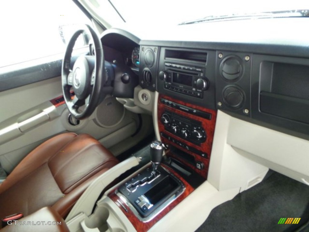 2007 Commander Limited 4x4 - Red Rock Pearl / Saddle Brown photo #25