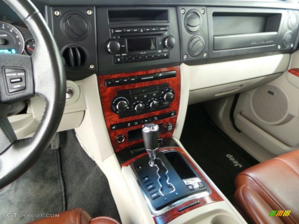 2007 Commander Limited 4x4 - Red Rock Pearl / Saddle Brown photo #26