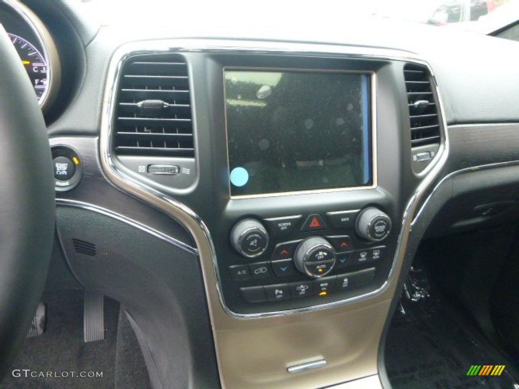 2014 Grand Cherokee Summit 4x4 - Brilliant Black Crystal Pearl / Summit Morocco Black Natura Leather photo #17