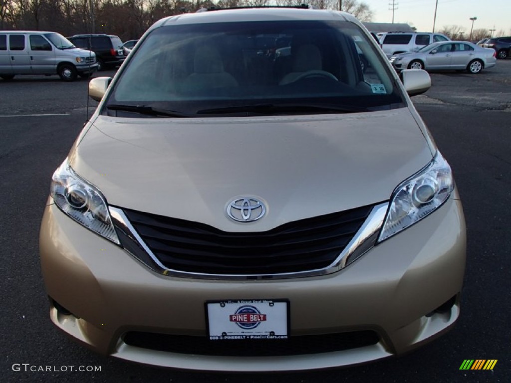 2011 Sienna LE - Sandy Beach Metallic / Bisque photo #2