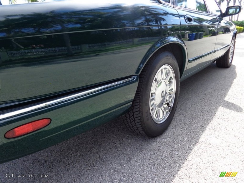 1998 XJ XJ8 L - British Racing Green / Oatmeal photo #21