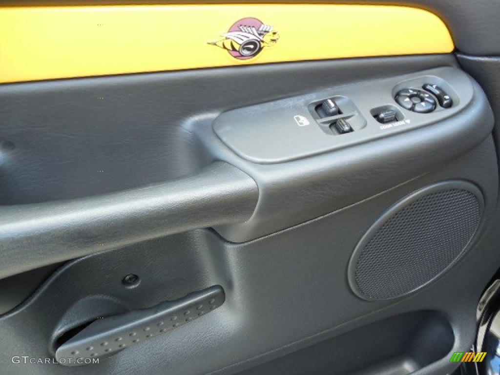 2004 Ram 1500 SLT Rumble Bee Regular Cab - Black / Dark Slate Gray/Yellow Accents photo #18