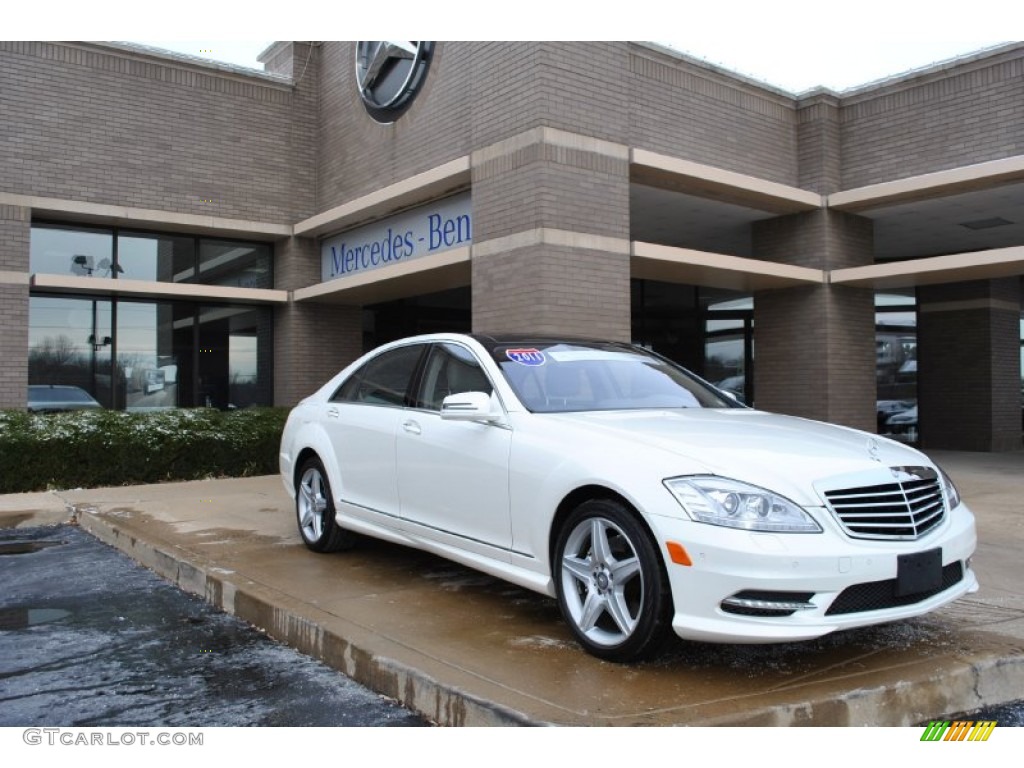 Diamond White Metallic Mercedes-Benz S