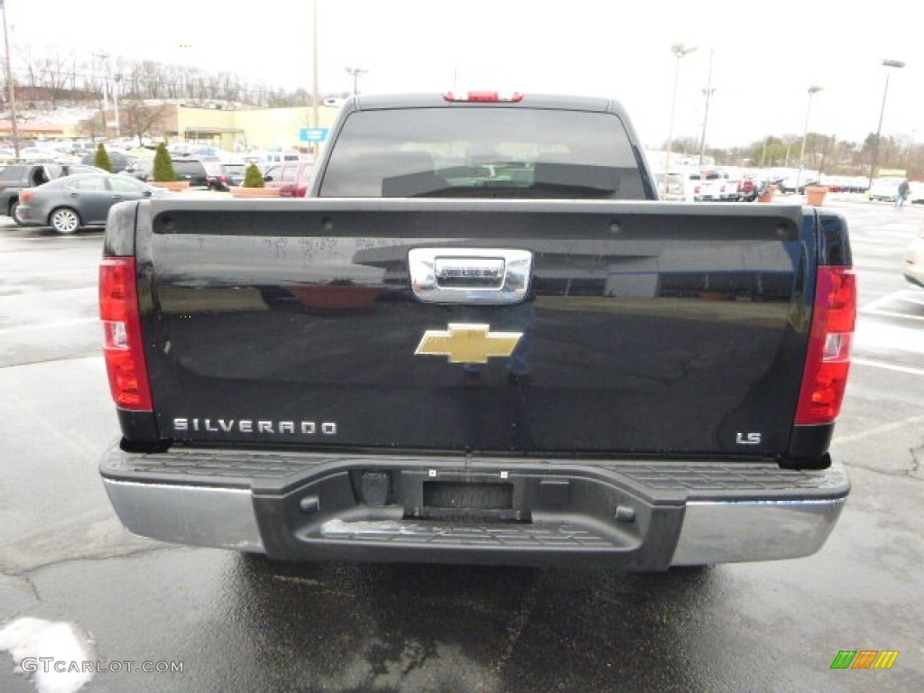 2009 Silverado 1500 LS Crew Cab - Black / Dark Titanium photo #4