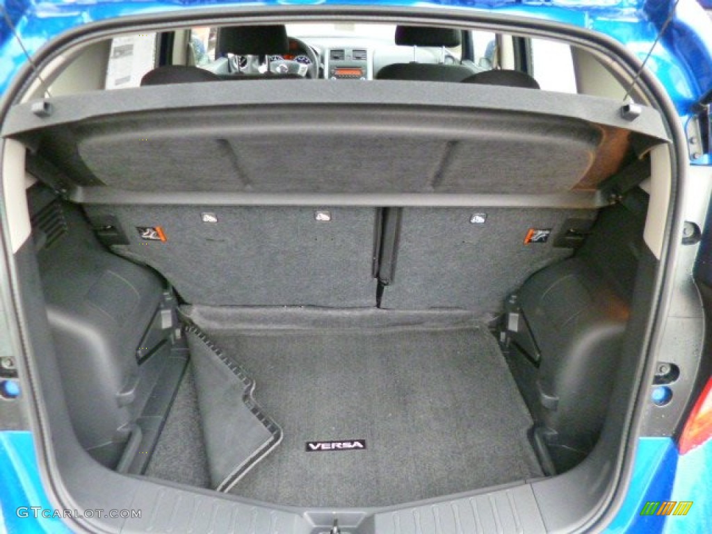 2014 Versa Note S Plus - Metallic Blue / Charcoal photo #13