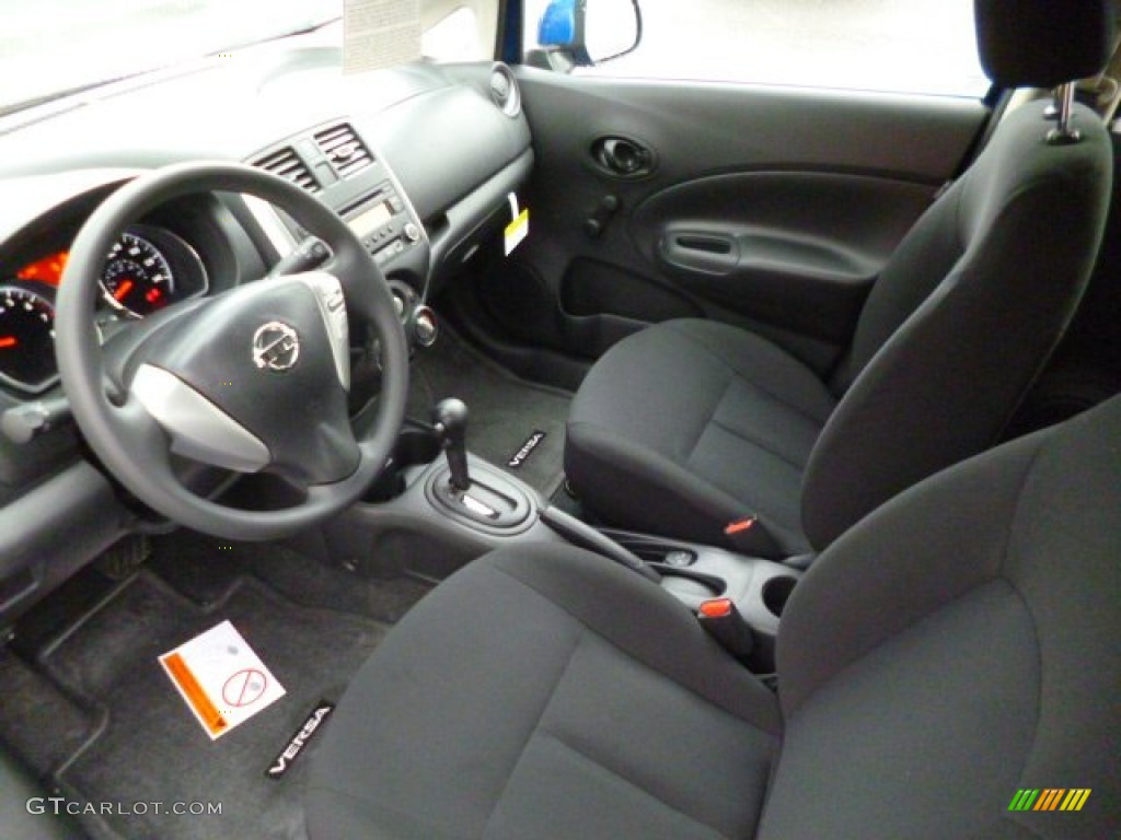 2014 Versa Note S Plus - Metallic Blue / Charcoal photo #17