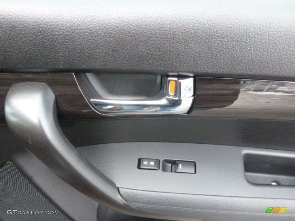 2012 Sorento LX AWD - Titanium Silver / Black photo #11