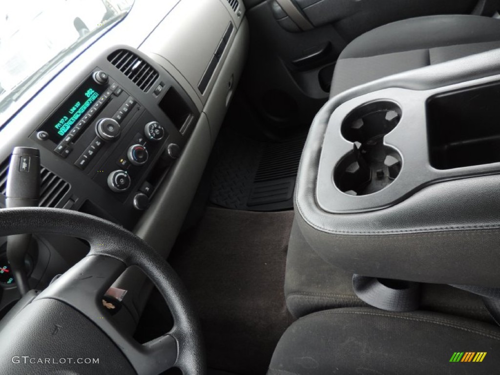 2011 Silverado 1500 LS Crew Cab - Sheer Silver Metallic / Dark Titanium photo #20