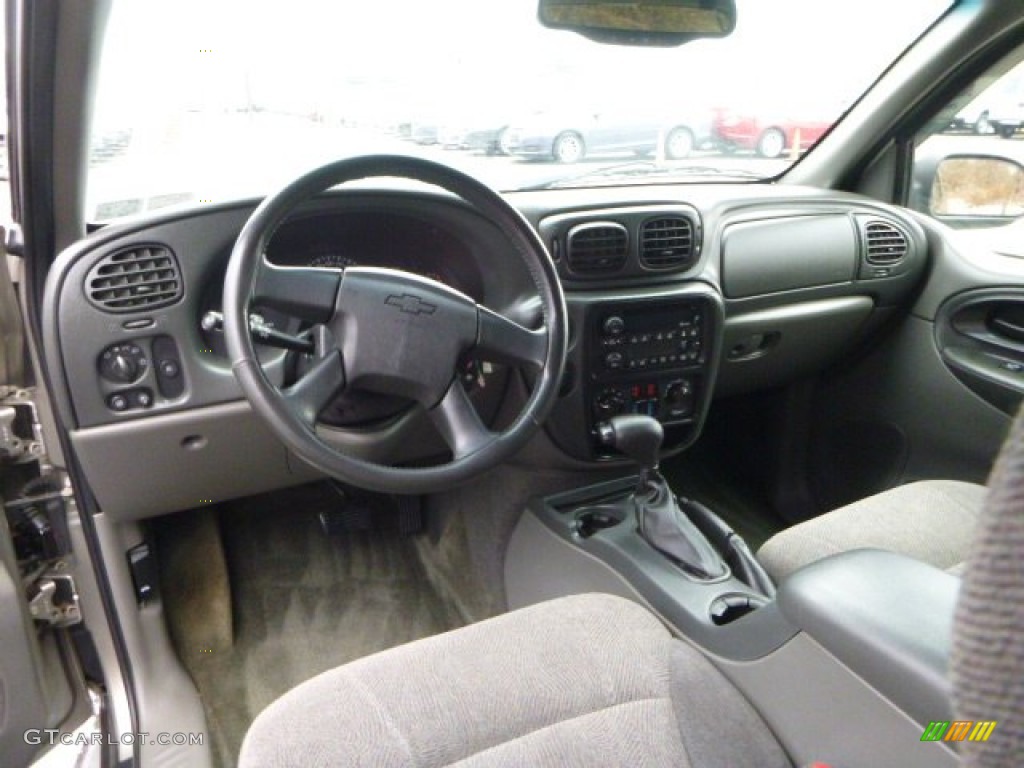 2003 TrailBlazer LS 4x4 - Light Pewter Metallic / Medium Pewter photo #10