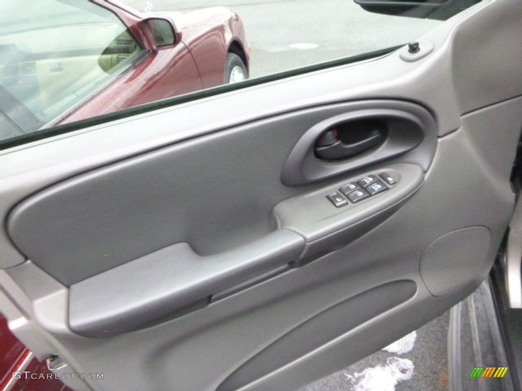 2003 TrailBlazer LS 4x4 - Light Pewter Metallic / Medium Pewter photo #12