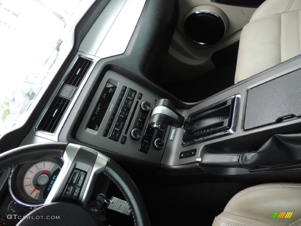 2010 Mustang V6 Coupe - Brilliant Silver Metallic / Stone photo #19
